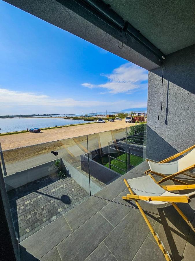 Aenona Beach Apartment 宁 外观 照片