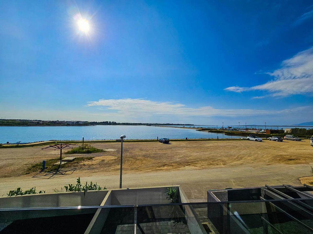 Aenona Beach Apartment 宁 外观 照片